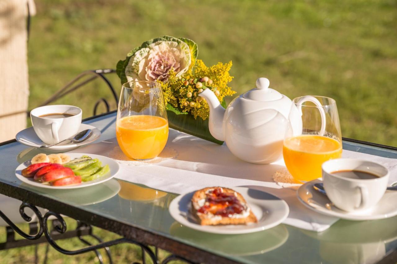 Las Liebres Restaurant & Hotel Колония-дель-Сакраменто Экстерьер фото